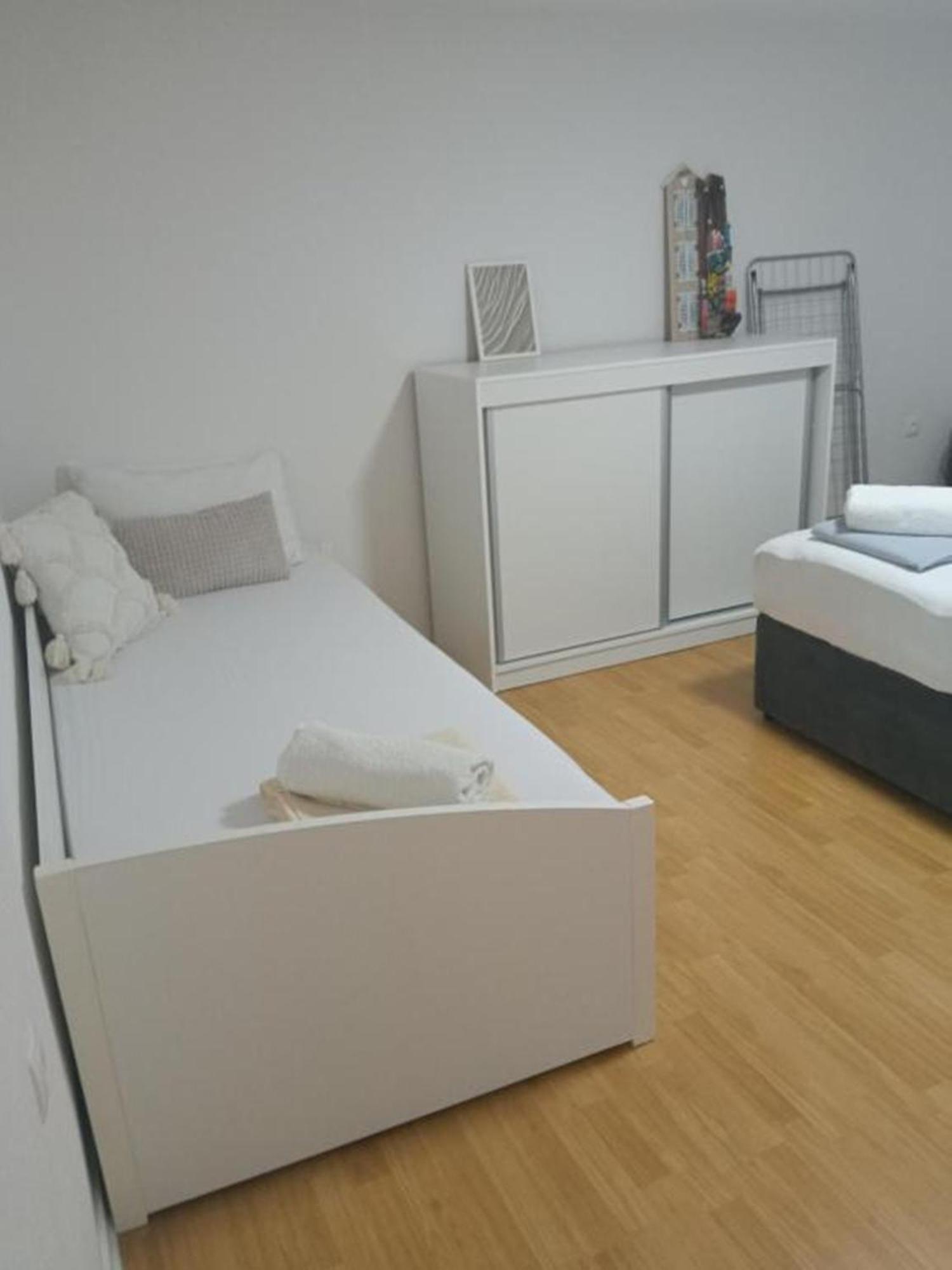 Summer House With Heated Swimming Pool Mostar Eksteriør billede